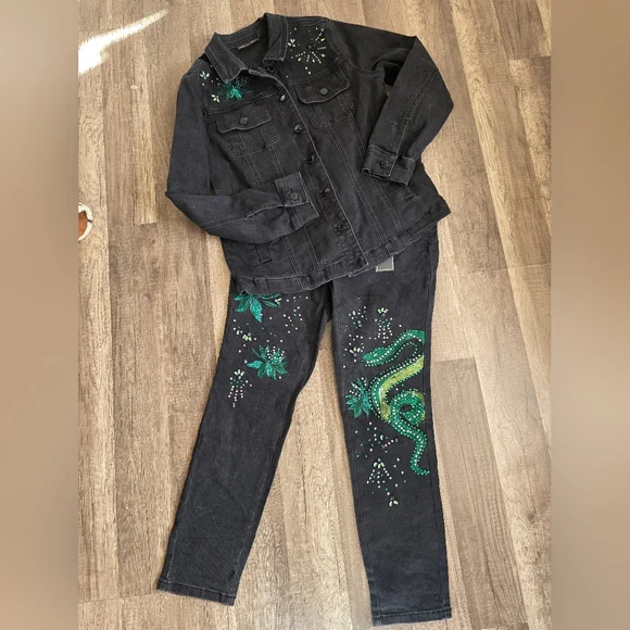 DG2 Diane Gilman New Classic Stretch Legacy Embellished Skinny Jeans Dragon Y2K - Picture 12 of 12